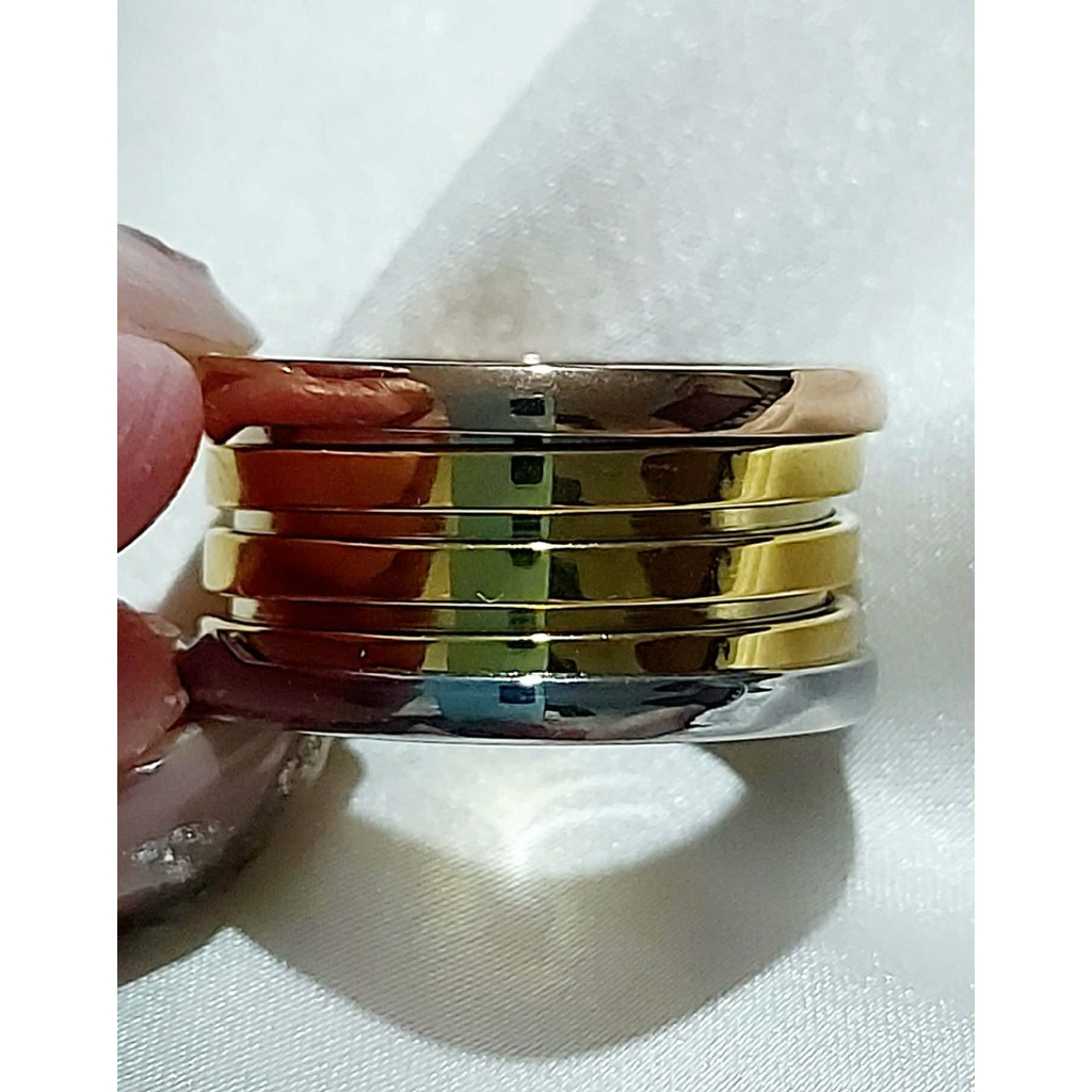 Tricolor Spring Design Ring – Size 8 product photo 2