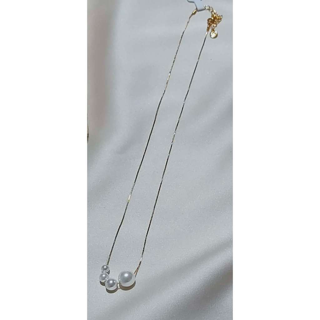 4 Pearl Necklace in Yellow Gold Setting | Adjustable 16–18 Inches product photo 3