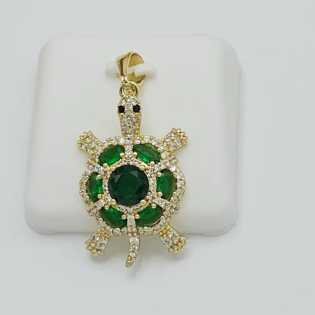 Emerald Turtle Pendant | Diamond Accent in Champagne Gold Setting product photo 3