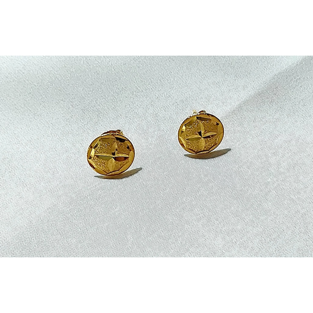 Simple Textured Round Stud Earrings product photo 5