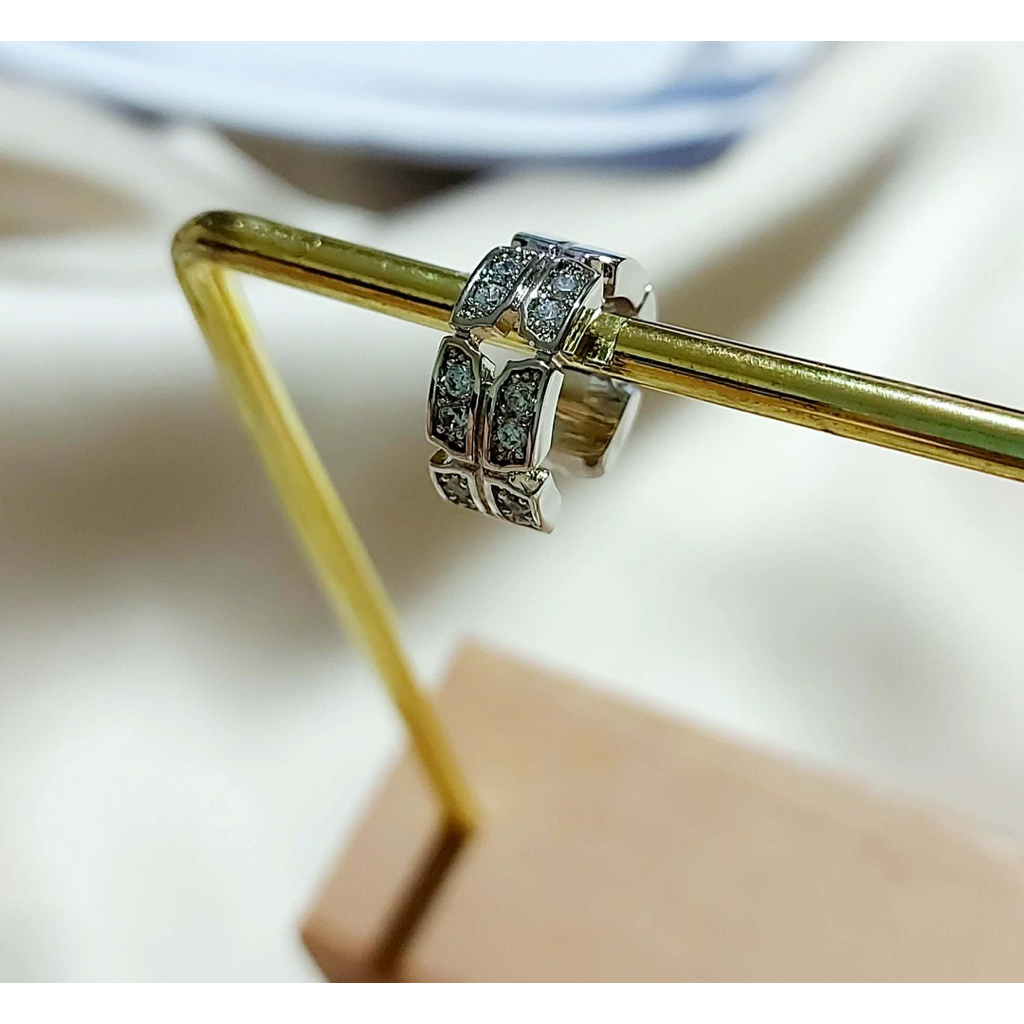 Ear Cuff with Diamond Accent product photo 1