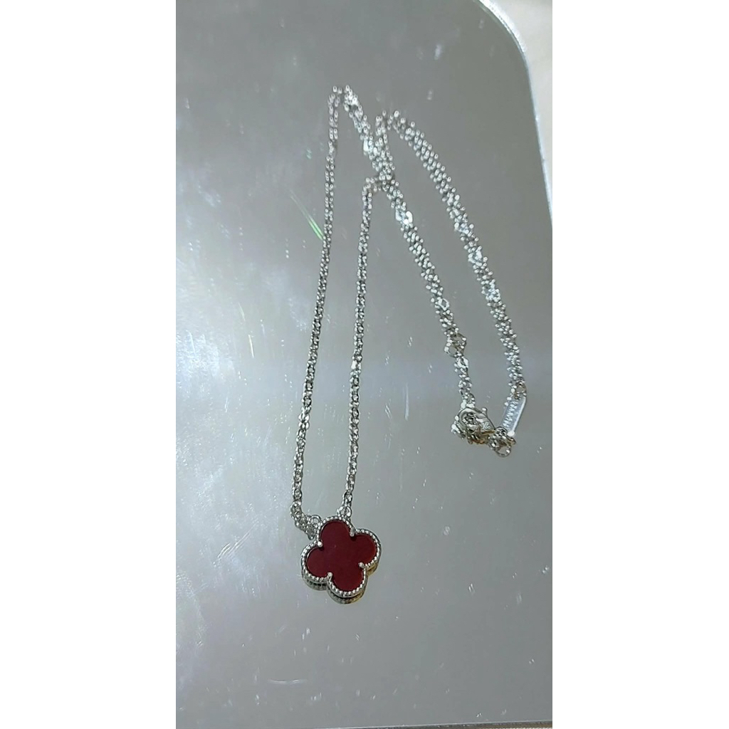 Single Clover Necklace | Maroon Stone | Platinum Setting | Elegant Minimalist Piece product photo 4