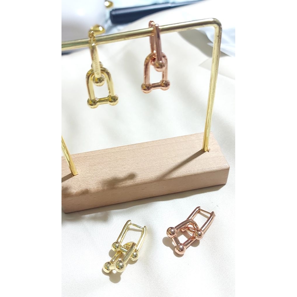 Hardwear Inspired Earrings product photo 3