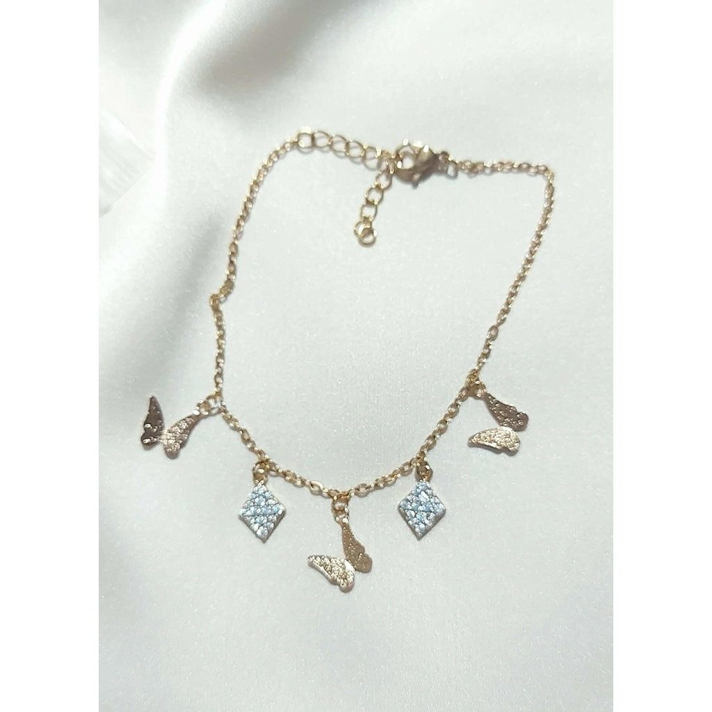 Butterfly & Diamond Accent Charm Anklet | 7–8 Inches | Yellow Gold Setting product photo 1