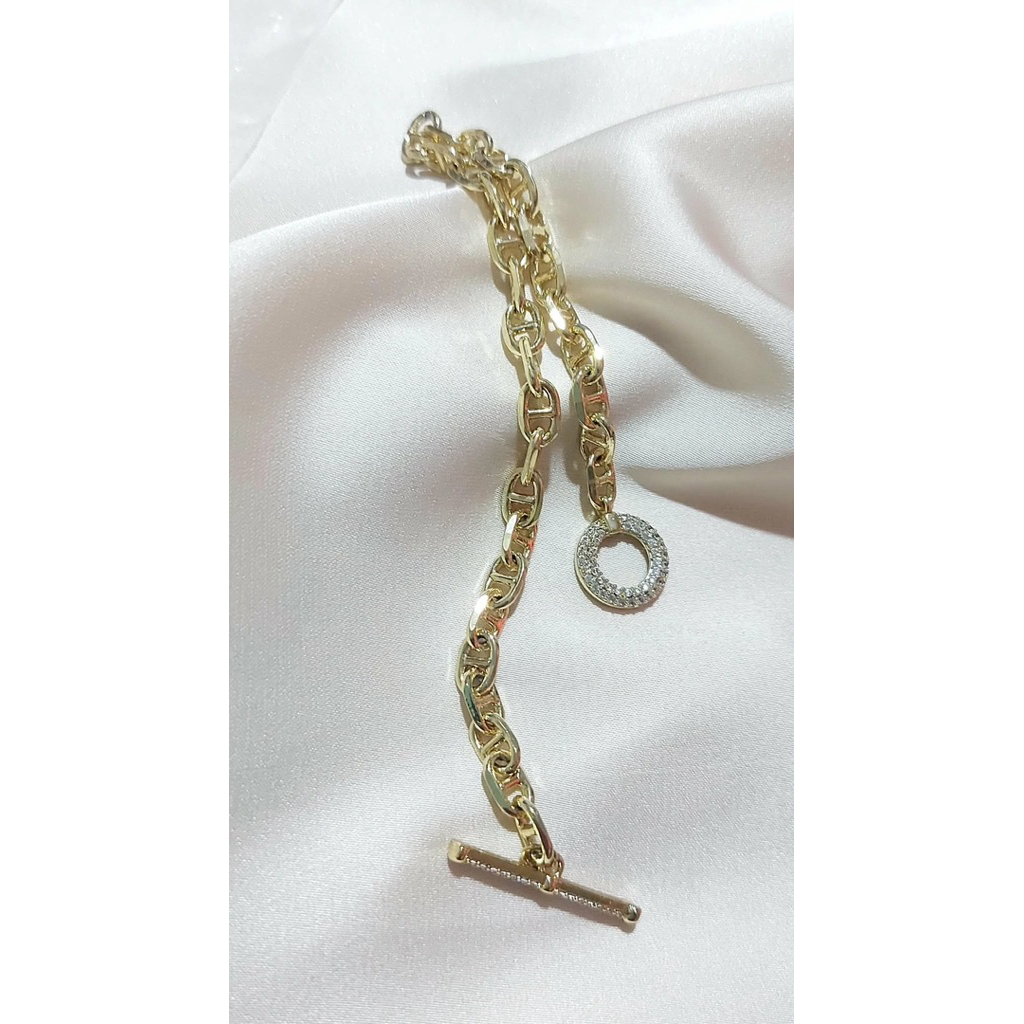 Mariner Chain Toggle Bracelet with Diamond Accent | 7 Inches | Yellow Gold Setting product photo 3