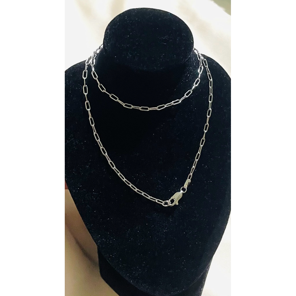 Small Paperclip Chain Necklace | Platinum Setting 16inches product photo 2