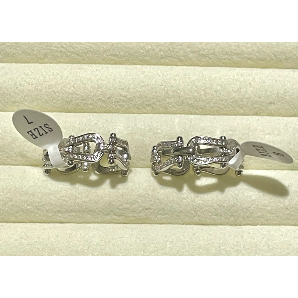 Diamond Link Ring | Platinum Setting product photo 3
