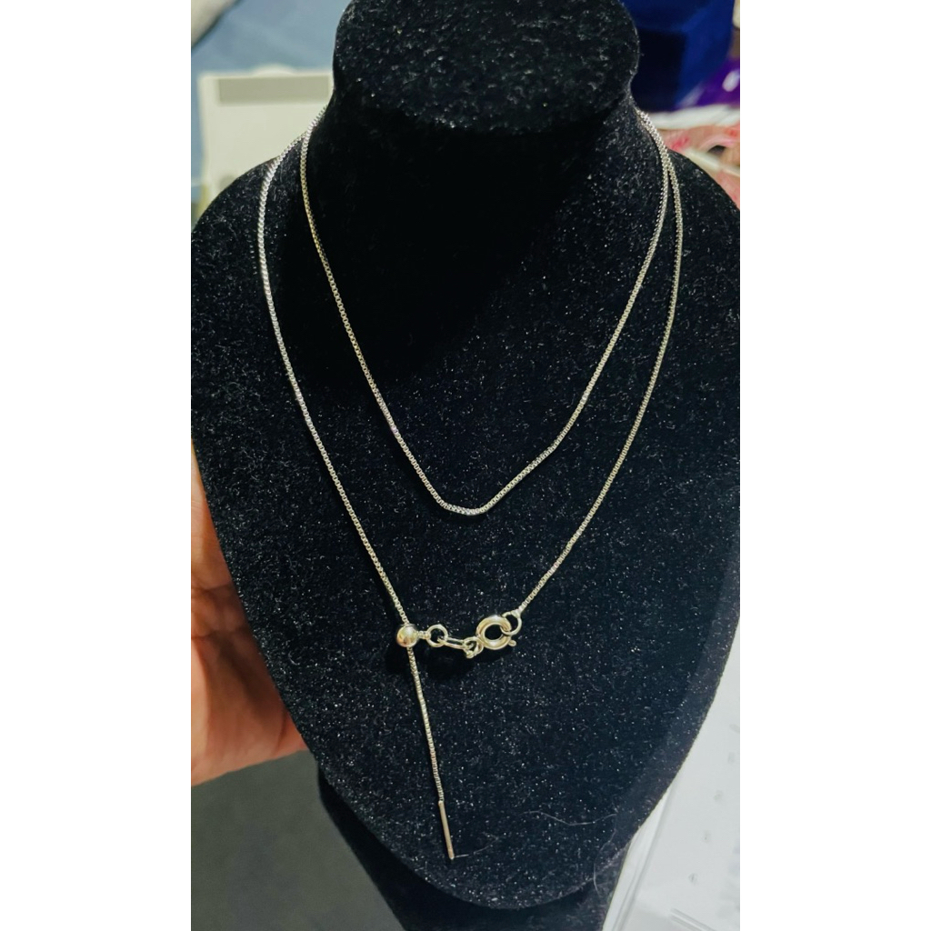 Adjustable Thin Box Chain Necklace | Platinum Setting product photo 1