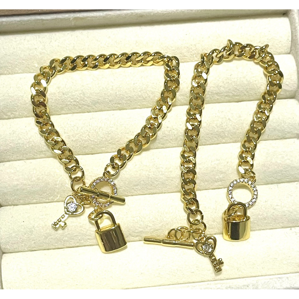 Padlock Key Charm Bracelet | Yellow Gold Setting 7.5inches product photo 2