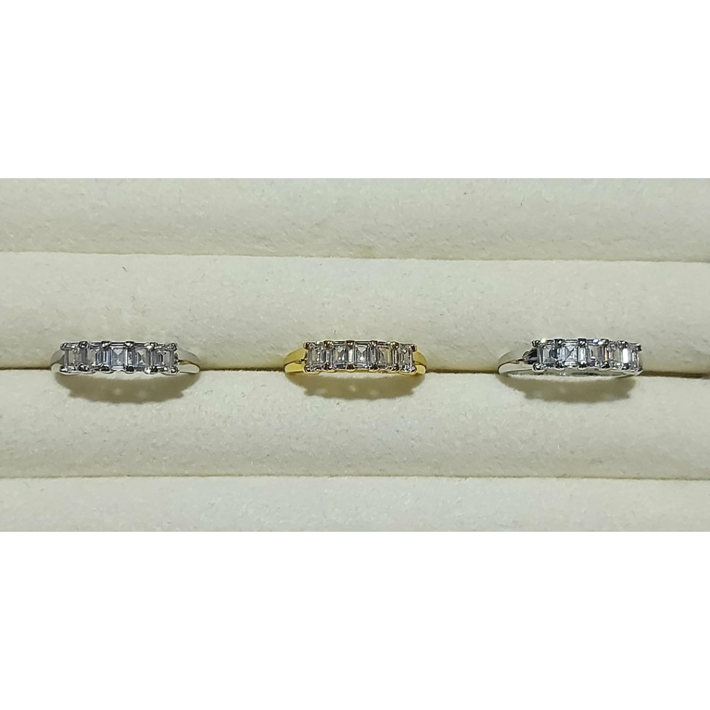 Emerald-Cut 5 Stone Ring | Lab Grown Diamond Design s8 product photo 2