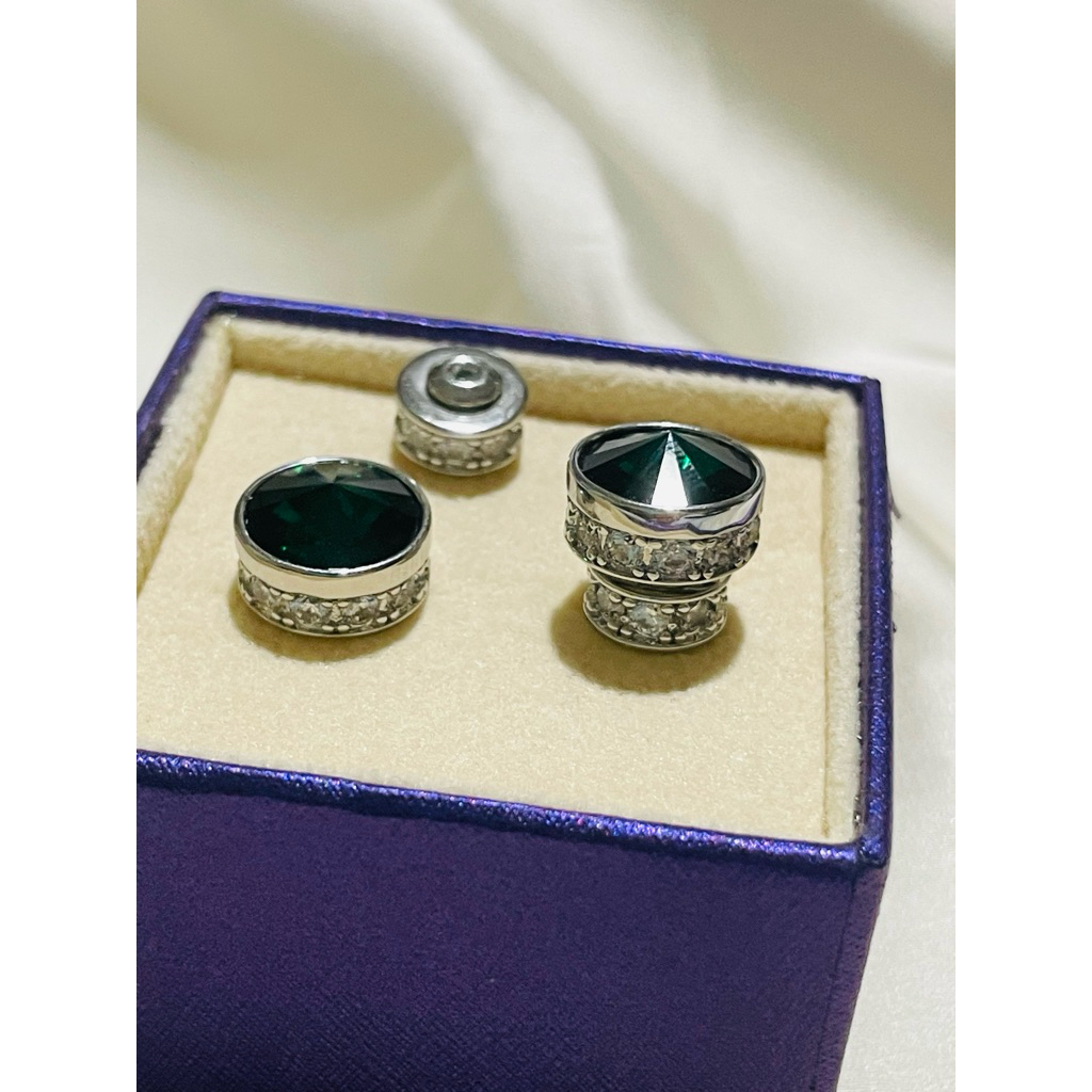 Emerald-Inspired Laboratory Gemstone Ring | Platinum Setting | Diamond Accents | Size 6 product photo 2