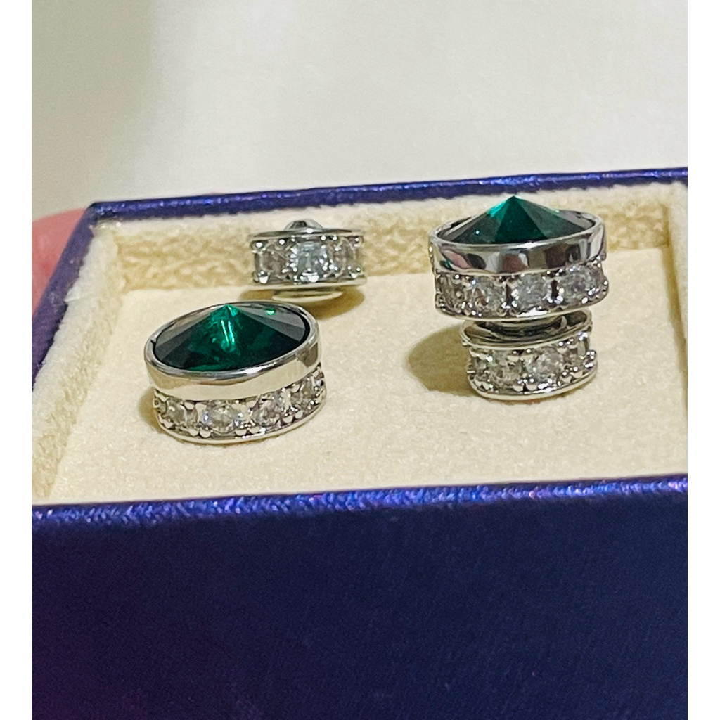 Emerald-Inspired Laboratory Gemstone Ring | Platinum Setting | Diamond Accents | Size 6 product photo 3