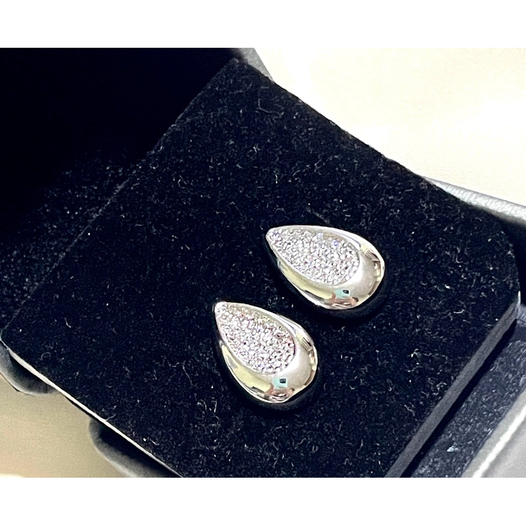 Botteg@-Inspired Pear Shape Stud Earrings | Platinum Settings | Diamond Accent product photo 4