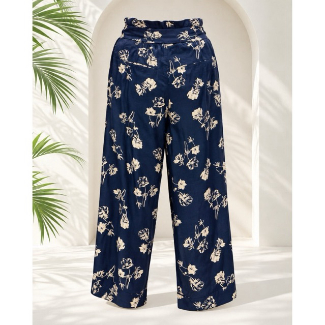NAVY FLORAL MID-HIGH WAIST WIDE-LEG PANTS product photo 2