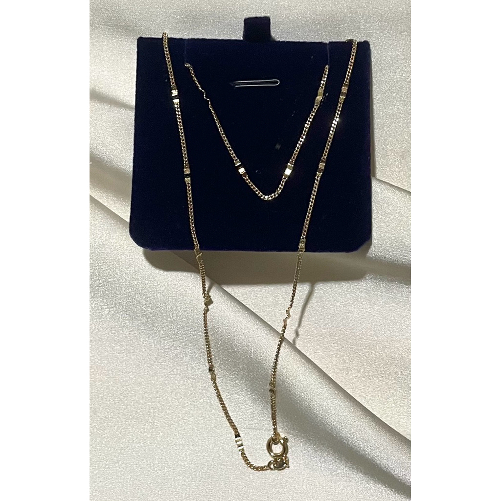 Delicate Bar Accent Chain Necklace | Champagne Gold Setting product photo 3