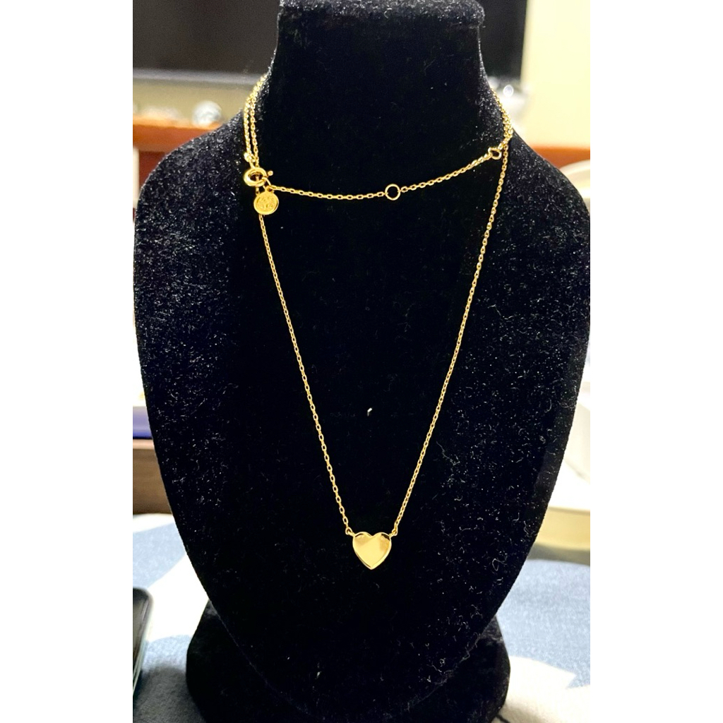 Minimalist Flat Heart Necklace | Yellow Gold Setting product photo 2