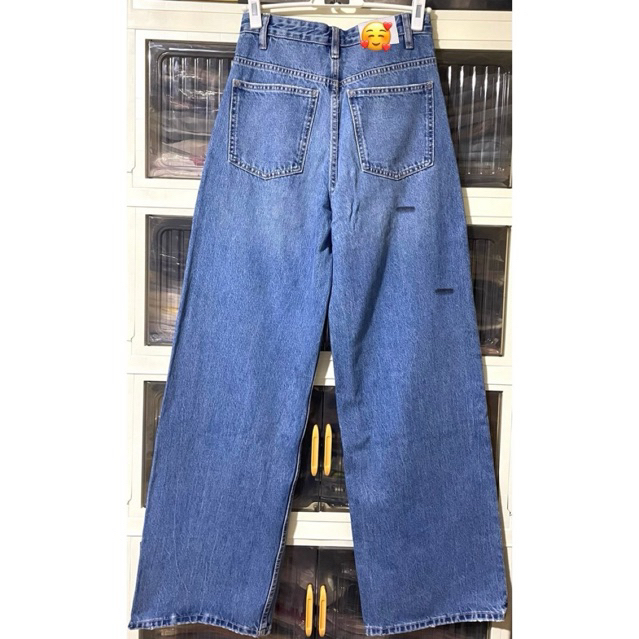 z@r@ Asymmetrical Flare Denim Jeans | Light Wash Blue | Wide-Leg Cut | Size 27-28 product photo 5