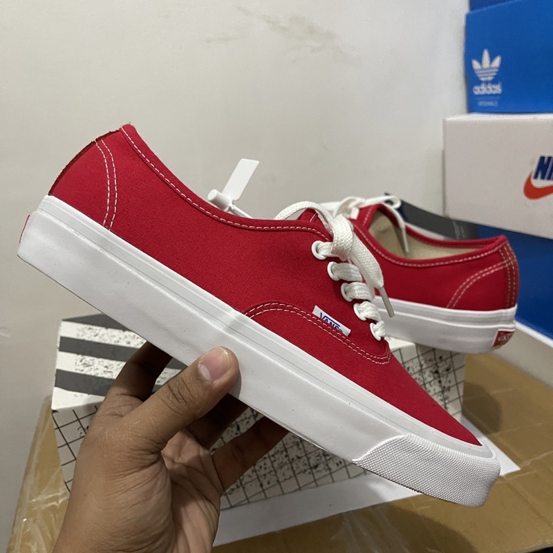 Vans Vault chilli pepper (men and women size) | Shopee Philippines