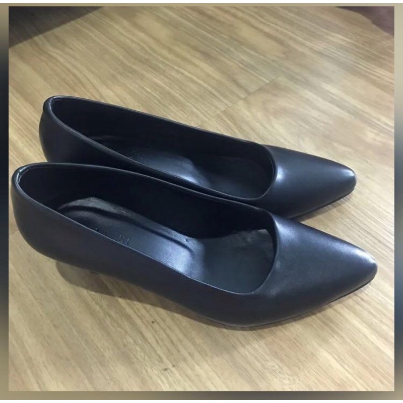 JANILYN Basic Black shoes with kitten heels | Shopee Philippines