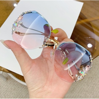UV400 Aesthetic Shades Sunglasses for women/men Eyeglasses colour sunglass fashion glasses