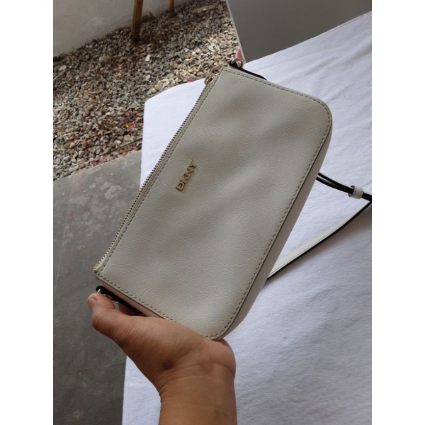 Dkny white leather sling Bag made in Indonesia Shopee Philippines