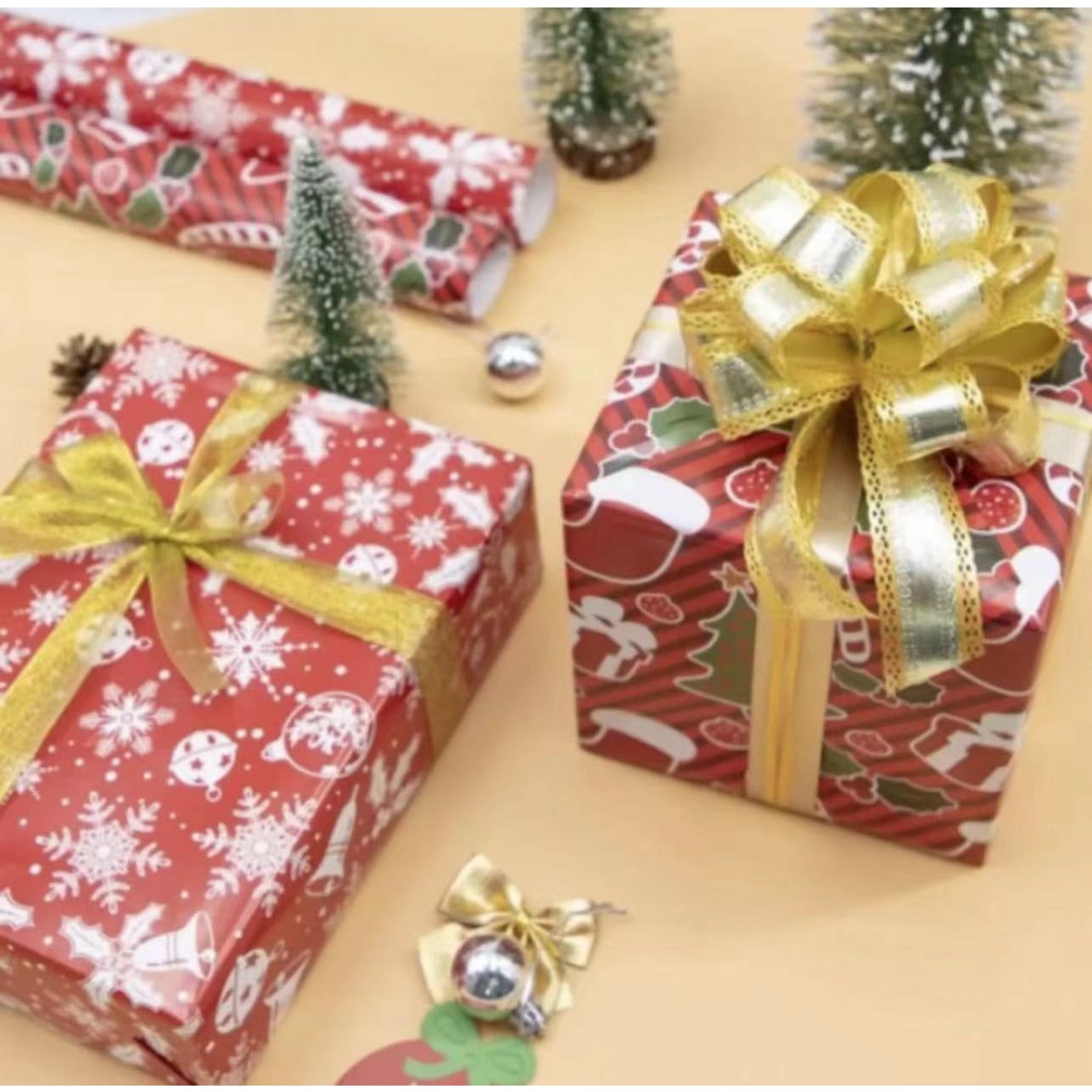 10 pieces of Christmas gift wrapping paper Birthday wedding gift