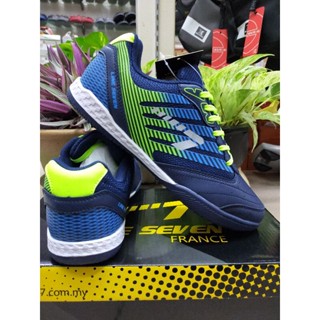 line seven futsal shoes