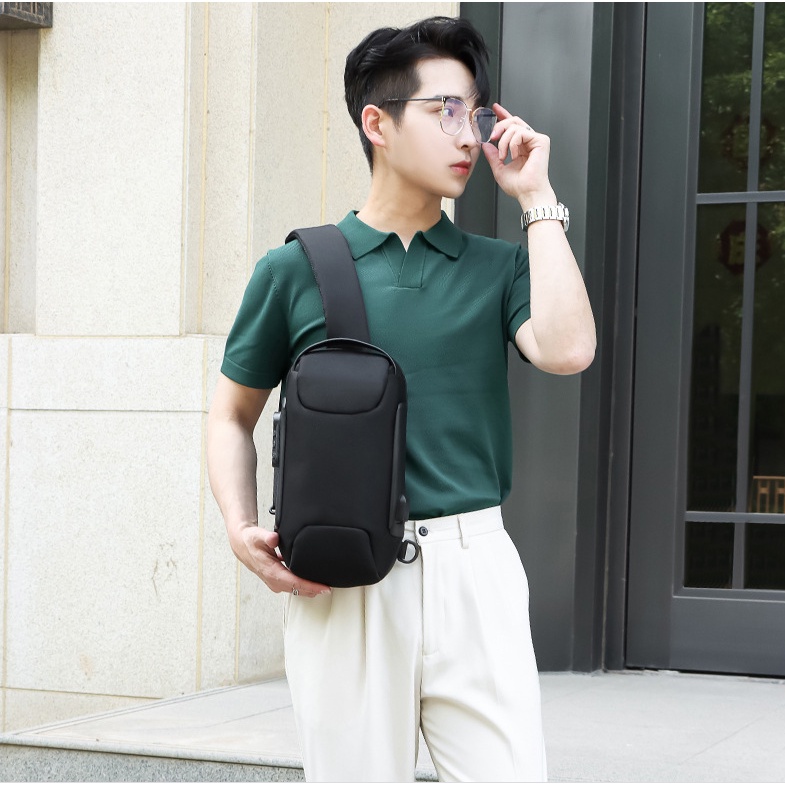 New Crossbody Bag Anti-theft Multifunction Male Waterproof Chest Bag Pack for Men