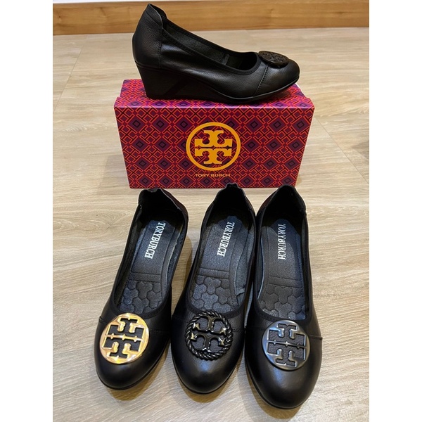 HITAM Tory burch wedges Shoes, gold logo Black Office Shoes | Shopee  Philippines