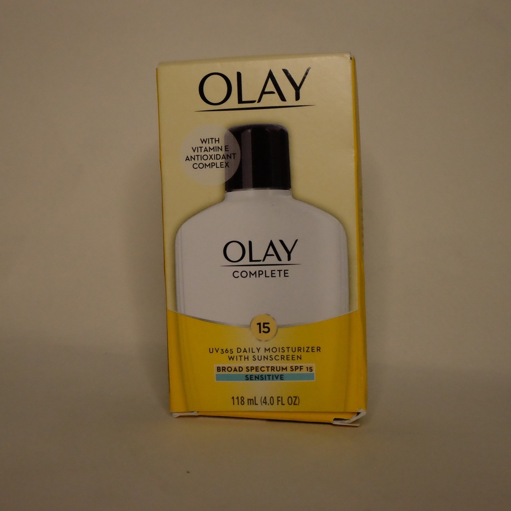 Olay Complete UV365 Daily Moisturizer with Sunscreen Broad Spectrum SPF
