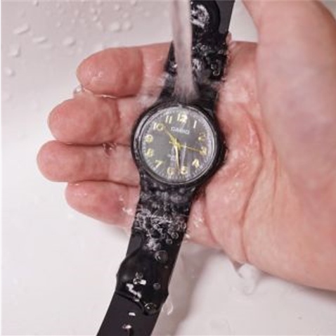 SESE Unisex Analog Waterproof Watch Japan autolight fashion Couple Watch Office watch Casio black