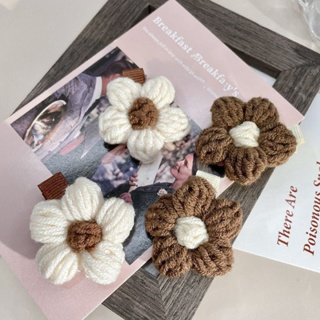 New style clip Cream coffee color retro knitting wool flower children hair clip puff hair clip soft fringe clip side clip autumn and winter