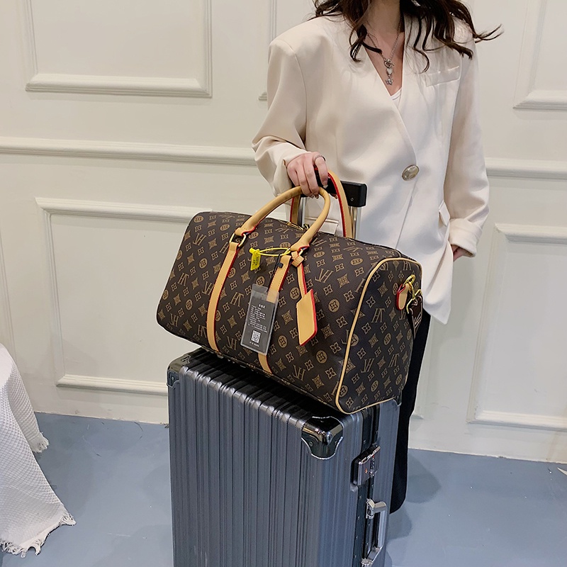 2023 Designers Fashion Duffel Bags Luxury Men Female Travel Bags