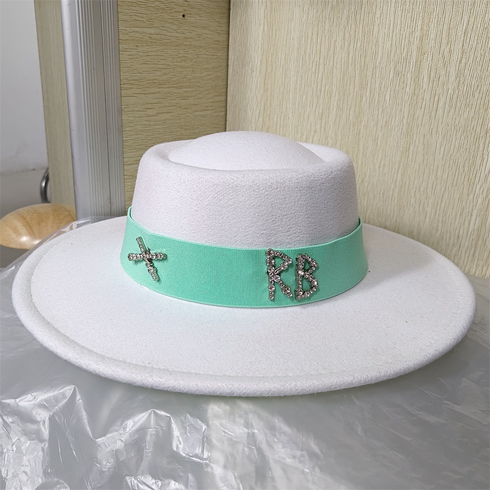 Ladies Wool Fedora Hats For Women Men Red Hat Luxury  Church Panama Bump Cap Fedora Hats With Brown Belt Wholesale 2022