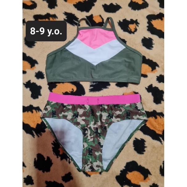 Mix & Match AMERICAN EAGLE COOP Army Green Two Piece Bikini Swimwear Swimsuit Size 8 to 9 Years Old