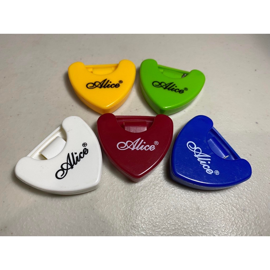 Guitar Pick Holder HeartShaped with Adhesive RANDOM COLOR Shopee