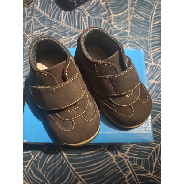 Florsheim Kids (used once) | Shopee Philippines