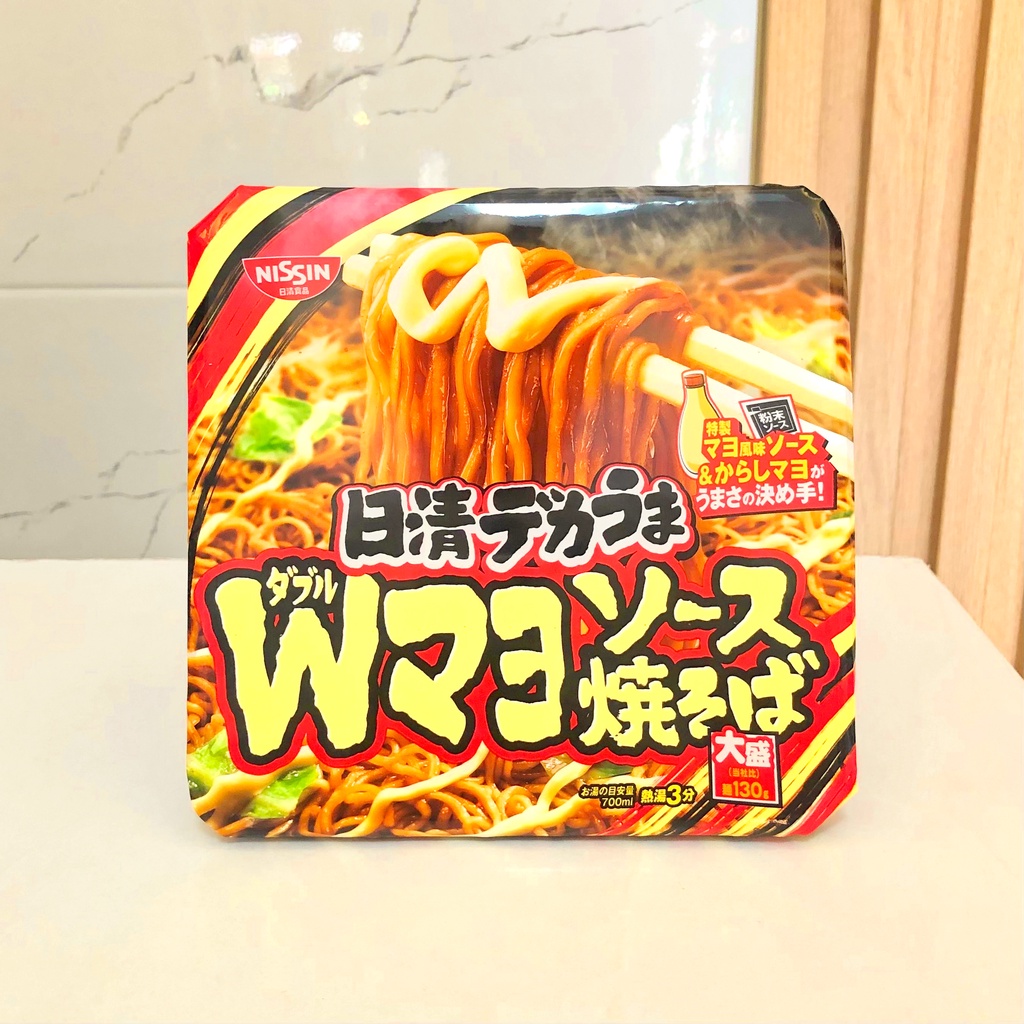 Nissin Dekauma Double W Yakisoba with Mayonnaise Instant Noodles 153g