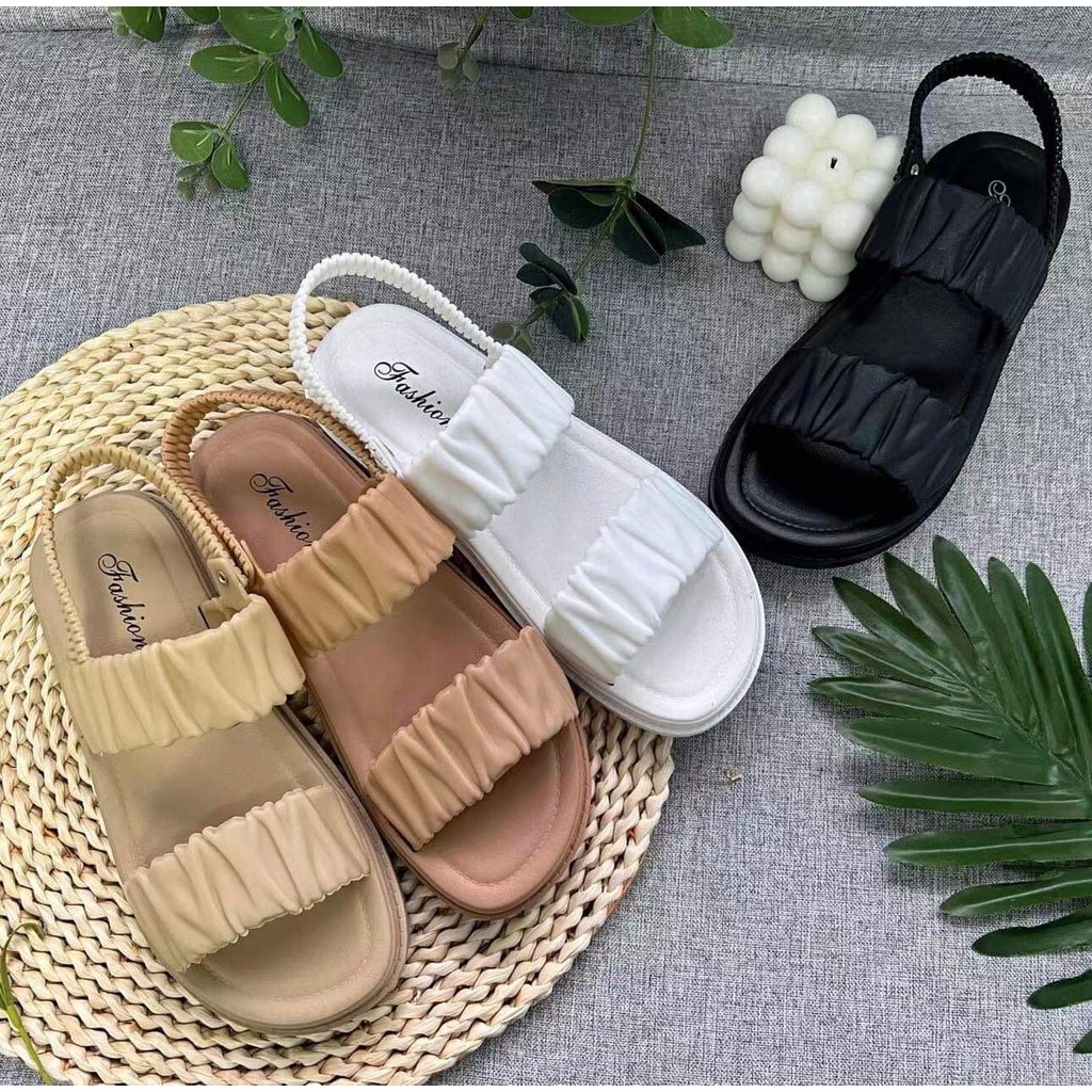 [ Luckiss ] Korean Casual Sandals for Women | Shopee Philippines