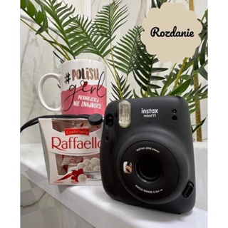 [HOT SALE] Fujifilm Instax Mini 11 Instant Film Camera + 20 Sheets Fujifilm Instax Mini Film