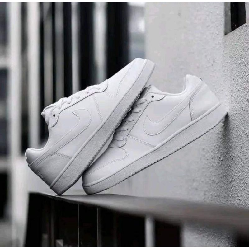 nike ebernon white