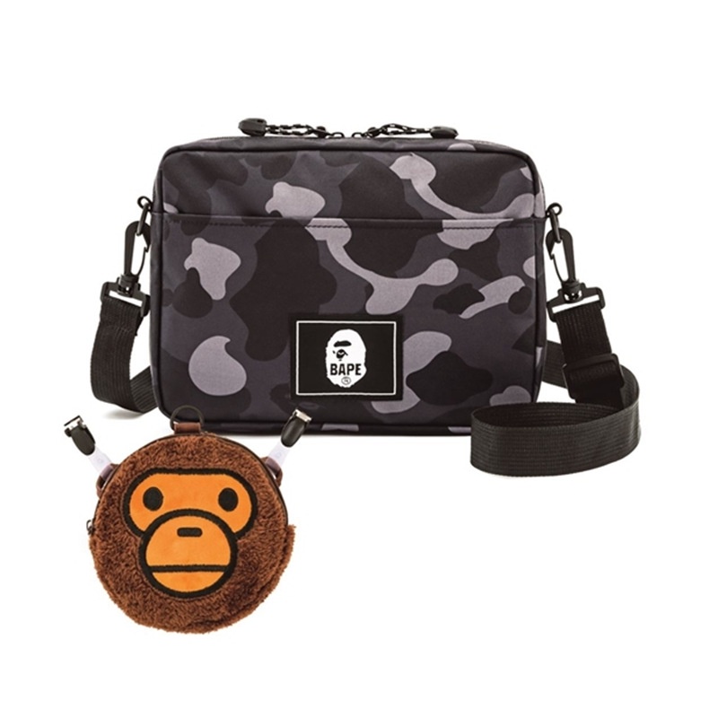 A Bathing Ape Bape Japanese magazine appendix Camouflage shoulder Bag