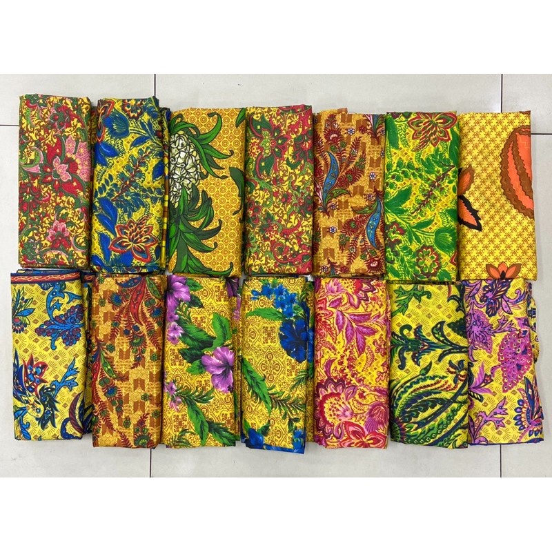 Malong Batik floral/fruit designs Blanket travel blanket double in size