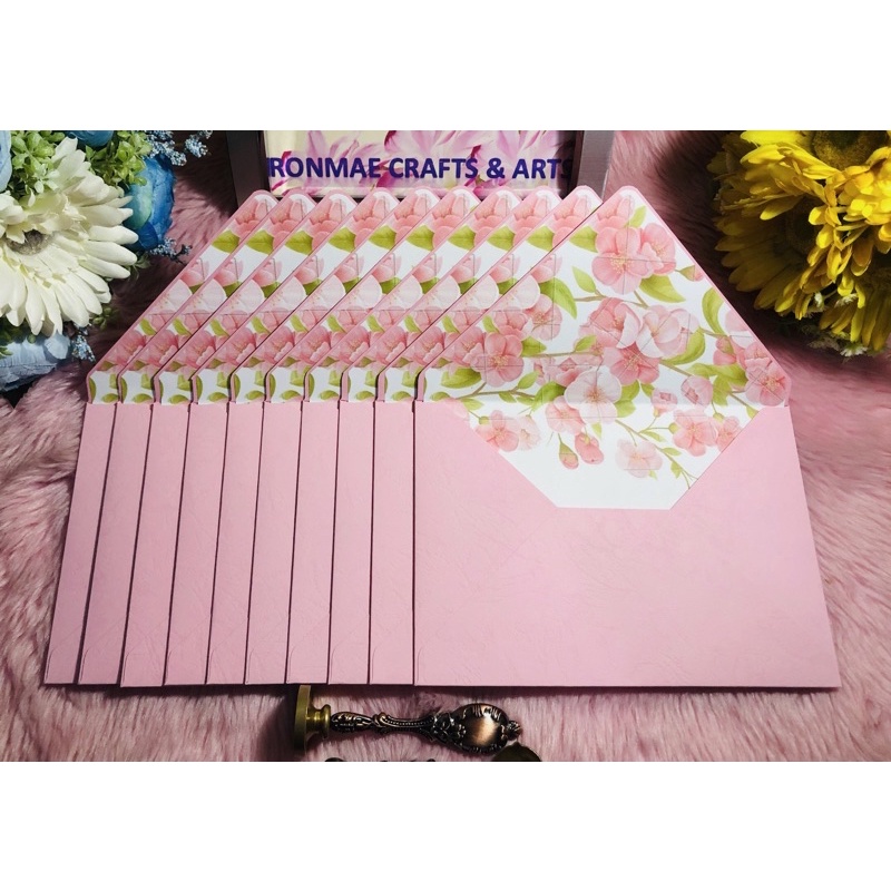 RonMae ️DIY Envelope Liners for any occasion! (Envelope&WAX NOT