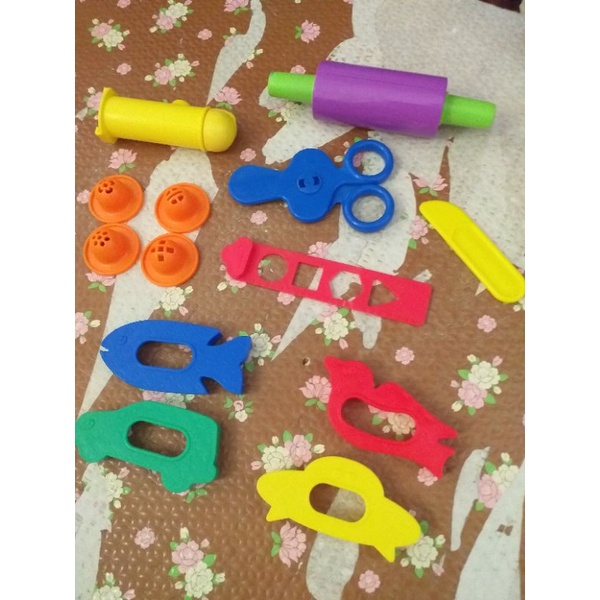 Play Doh Rollers and Cutters and more Playset (Preloved and no box