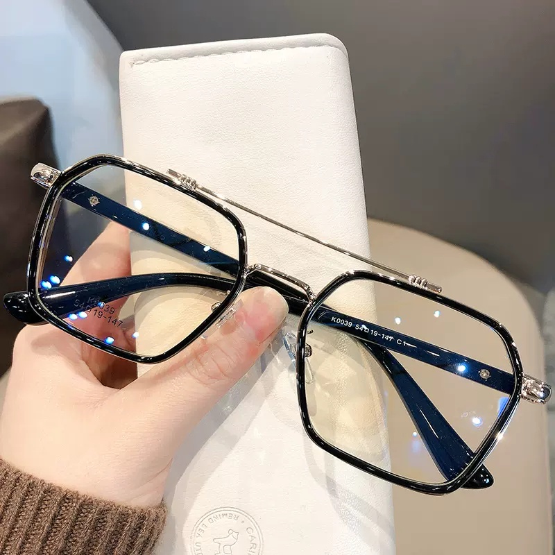Women's Retro Style Large Metal Frame And Square Frame Glasses | Shopee ...