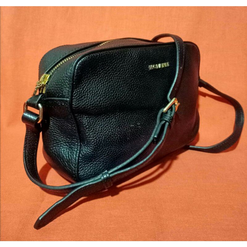 Preloved Korean Camera Bag ( MCLANEE) Shopee Philippines