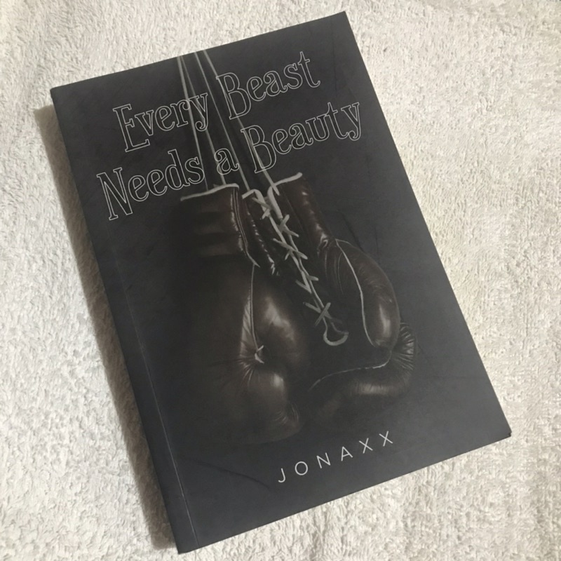 jonaxx books second hand |every beast needs a beauty | worthless *READ DESCRIPTION*