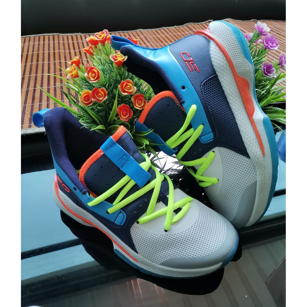 ◑Stephen Curry 7 Basketball Shoes For Kids(25-35)