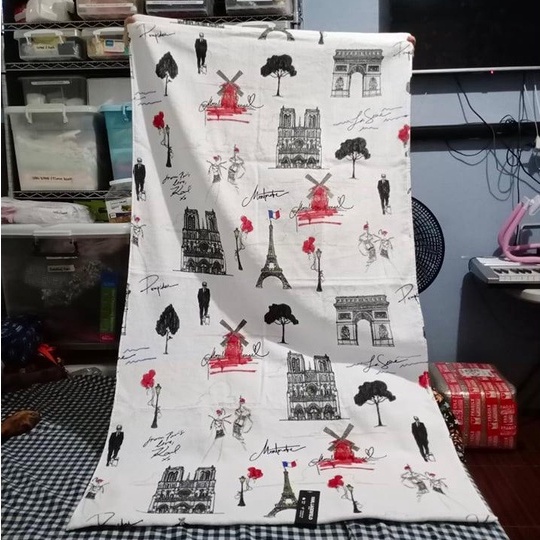 Original Karl Lagerfeld Paris Bath Towels in Different Design...(US